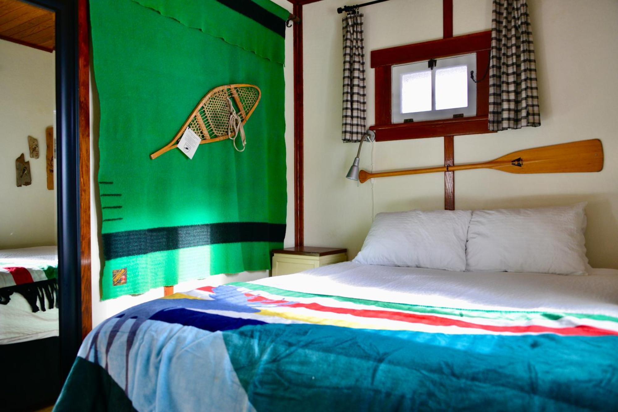 Banff Beaver Cabins Екстер'єр фото