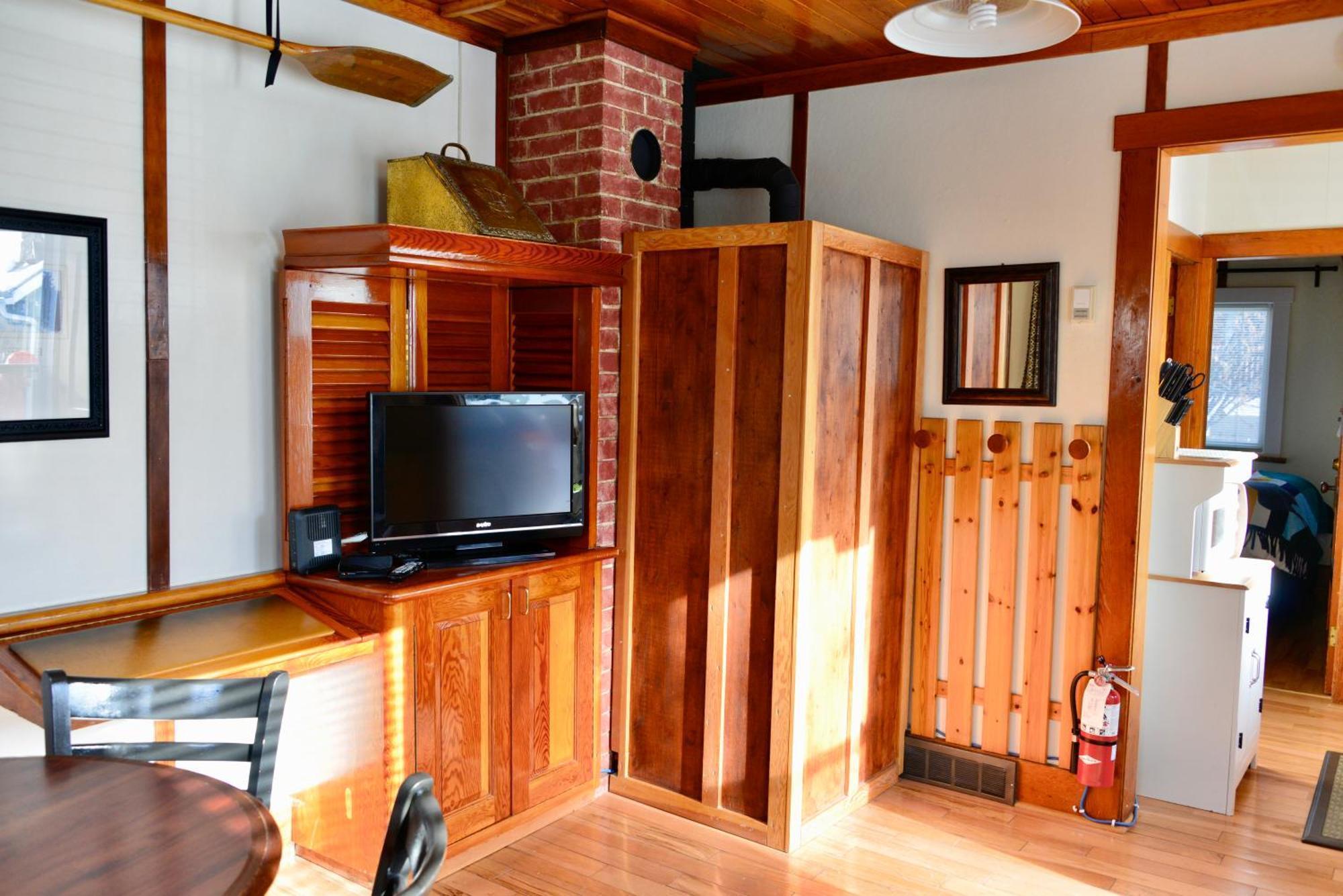 Banff Beaver Cabins Екстер'єр фото